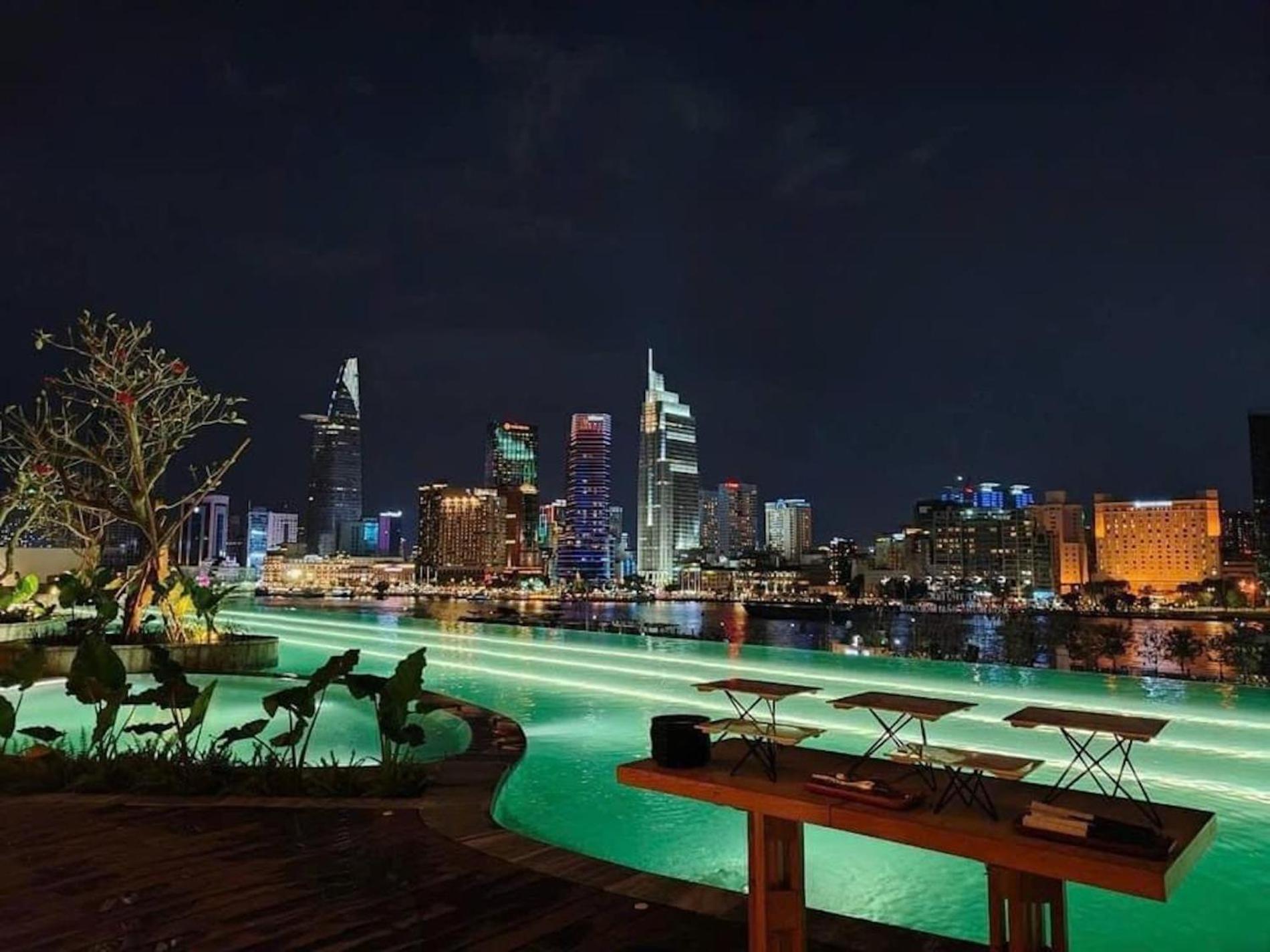 Zo Apartment Opera, Crest, Galleria -Central Saigon -Free Pool-Gym-Sauna Room-Yoga Room Ho Chi Minh City Exterior photo