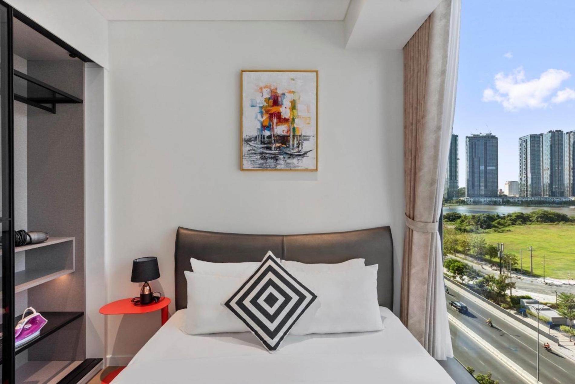 Zo Apartment Opera, Crest, Galleria -Central Saigon -Free Pool-Gym-Sauna Room-Yoga Room Ho Chi Minh City Exterior photo