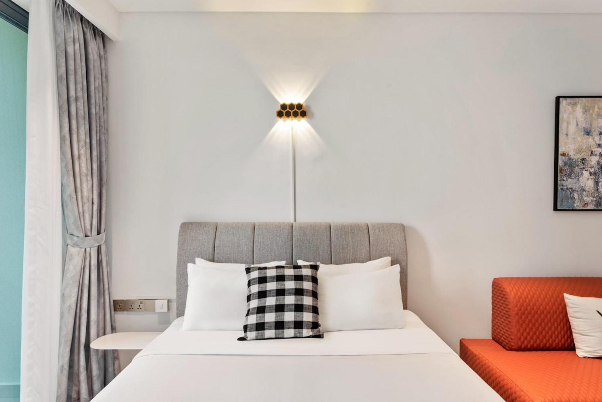 Zo Apartment Opera, Crest, Galleria -Central Saigon -Free Pool-Gym-Sauna Room-Yoga Room Ho Chi Minh City Exterior photo