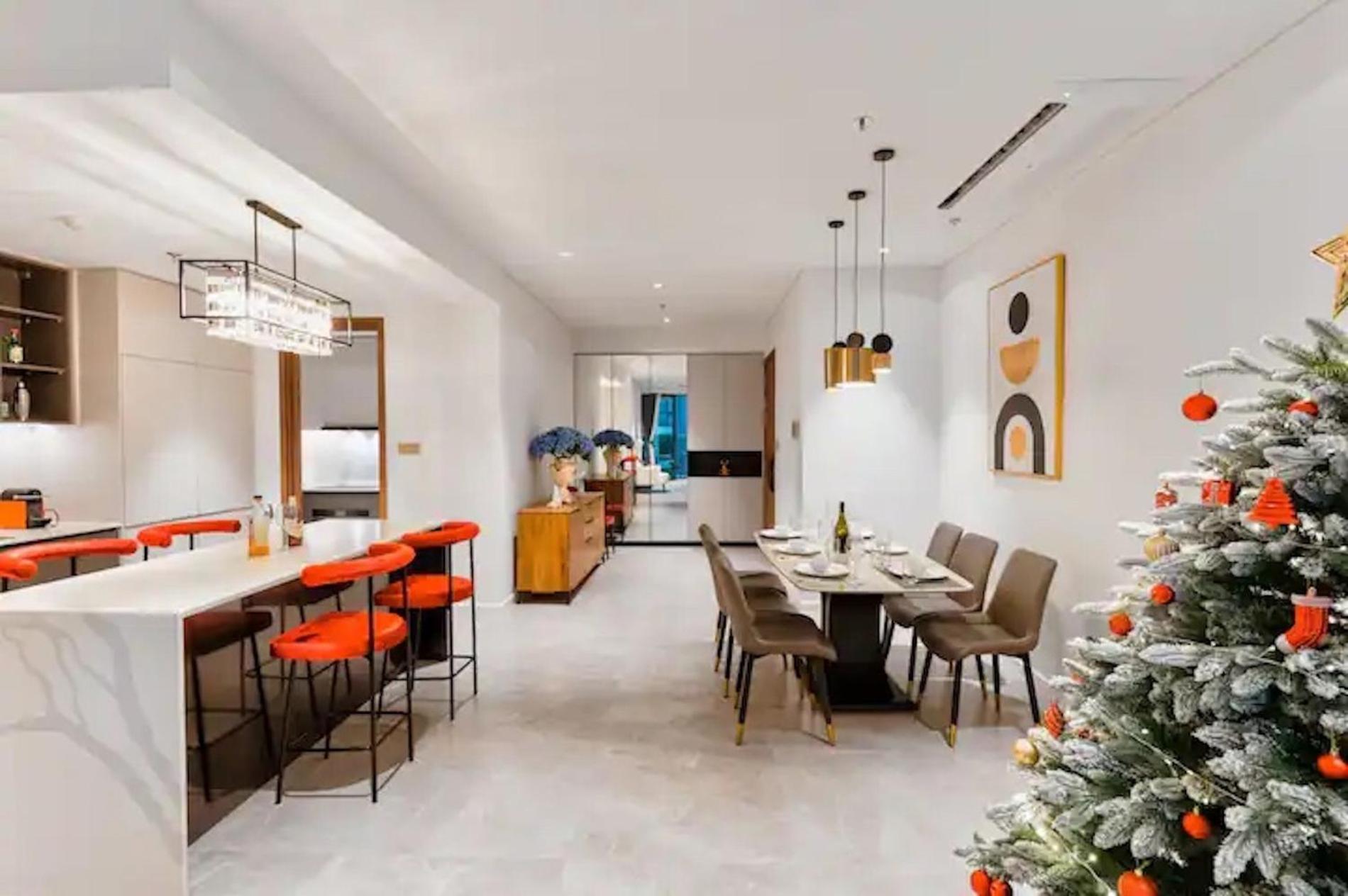 Zo Apartment Opera, Crest, Galleria -Central Saigon -Free Pool-Gym-Sauna Room-Yoga Room Ho Chi Minh City Exterior photo
