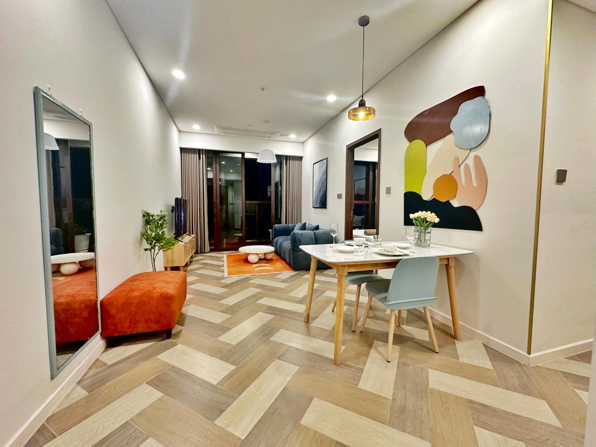 Zo Apartment Opera, Crest, Galleria -Central Saigon -Free Pool-Gym-Sauna Room-Yoga Room Ho Chi Minh City Exterior photo
